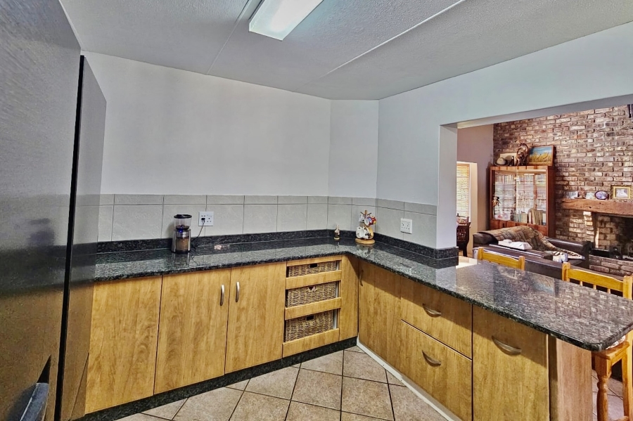 3 Bedroom Property for Sale in Heather Park Western Cape